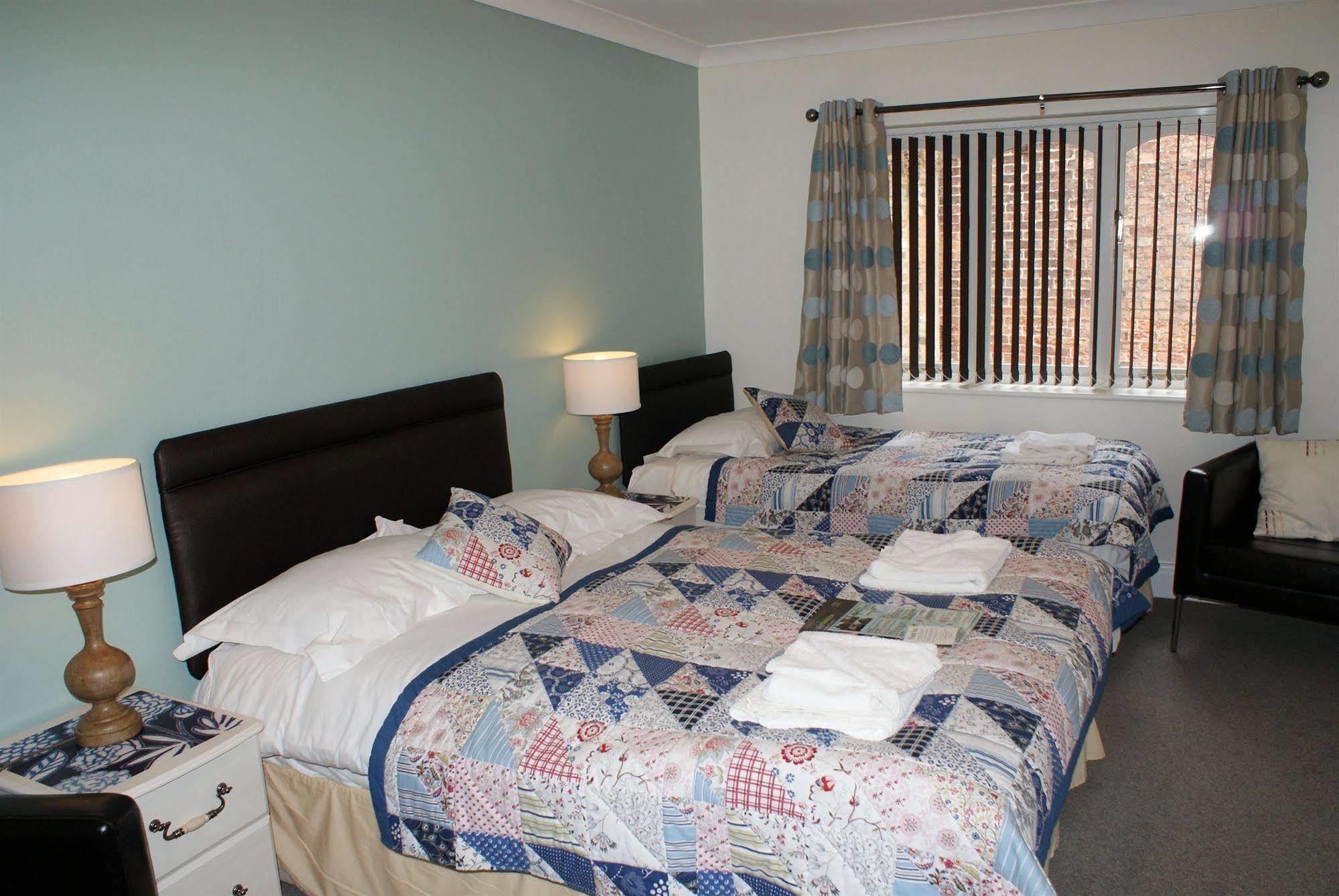 B+B York Hotel 4*