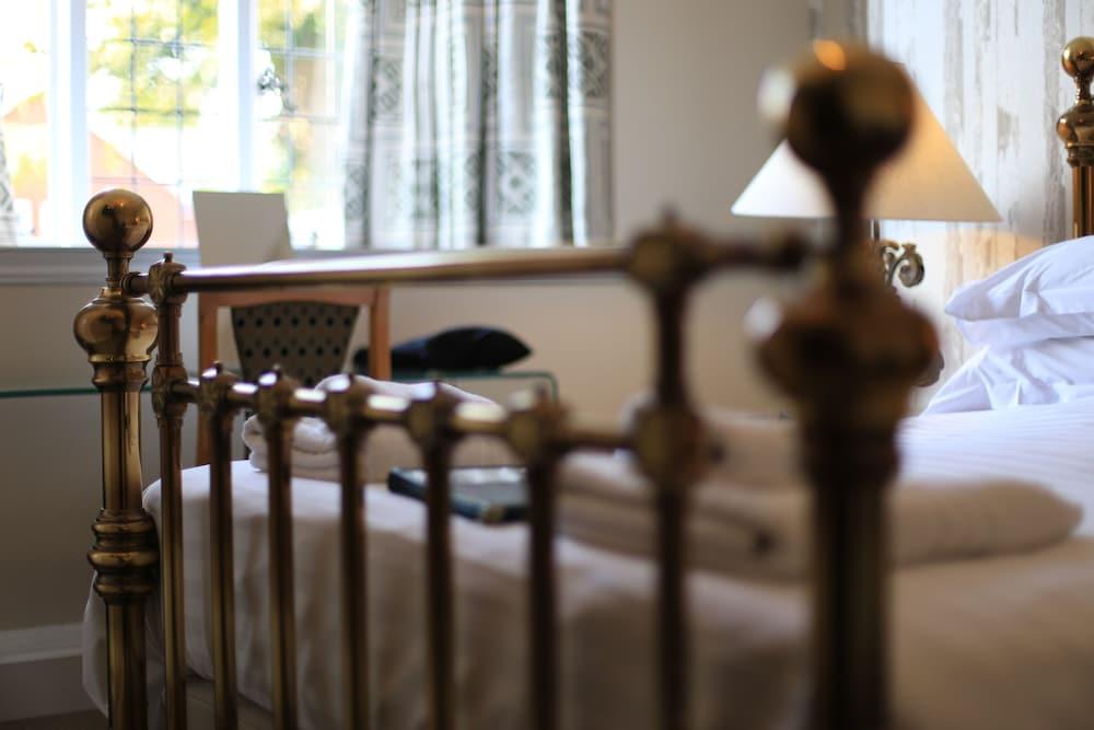 B+B York