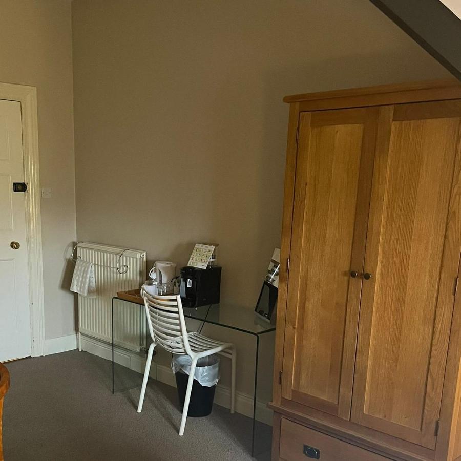B+B York York