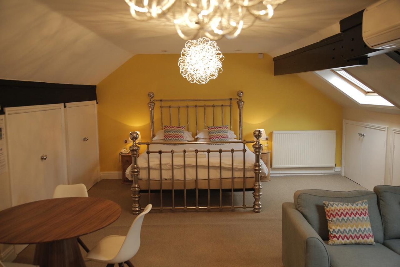 B+B York York